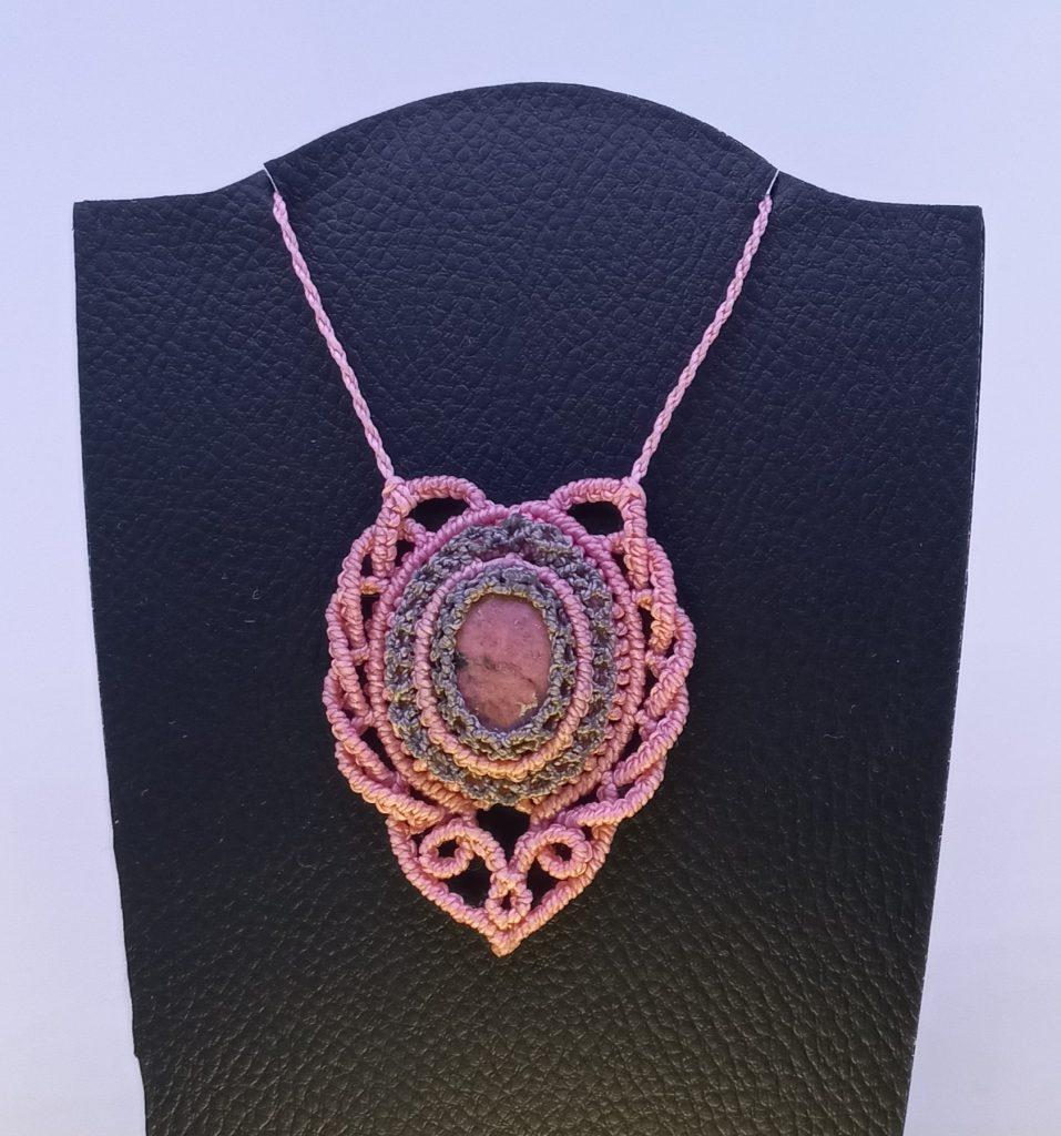 Collier Rhodonite