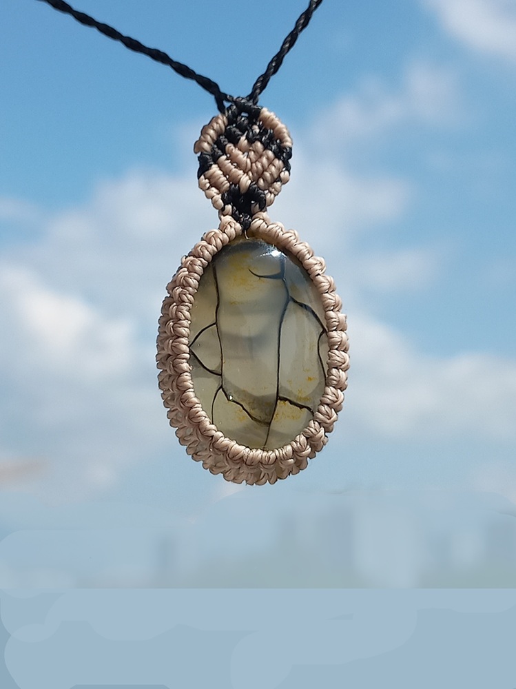 Collier boutique